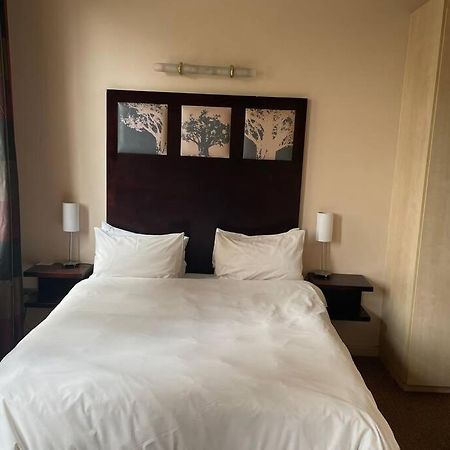 Cool & Easy Flat In The Heart Of Marshalltown Johannesbourg Extérieur photo