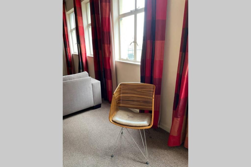 Cool & Easy Flat In The Heart Of Marshalltown Johannesbourg Extérieur photo