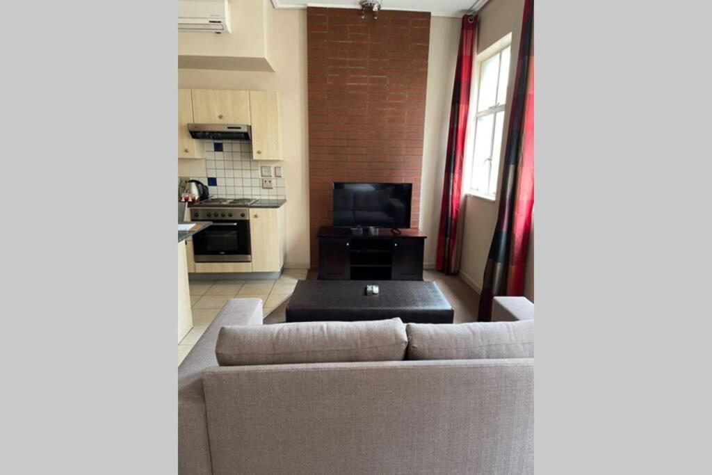 Cool & Easy Flat In The Heart Of Marshalltown Johannesbourg Extérieur photo
